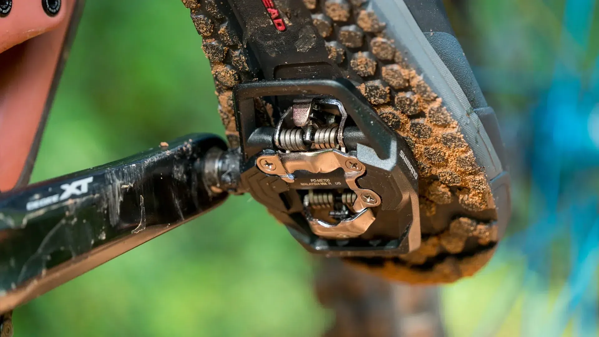 Pédales automatiques Shimano SPD sur un vélo de route